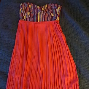 Sabine multicolored and peach strapless pleated midi dress